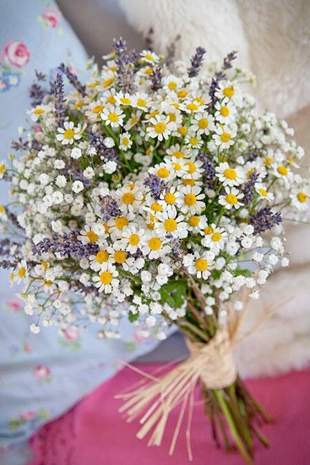 Học 6 cách biến tấu hoa lavender khô với các loại hoa khác